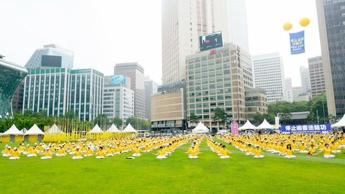 Image for article Seoul, South Korea: “I Was Moved to Tears”