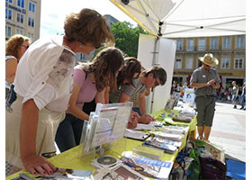 Image for article Munich, Germany: Raising Awareness about Falun Gong and the Persecution in China