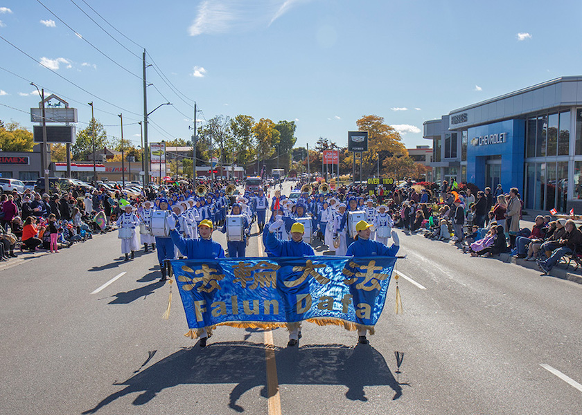 Image for article Canada: Thanksgiving Day Parade Returns Along with the Spirited Music of the Tian Guo Marching Band